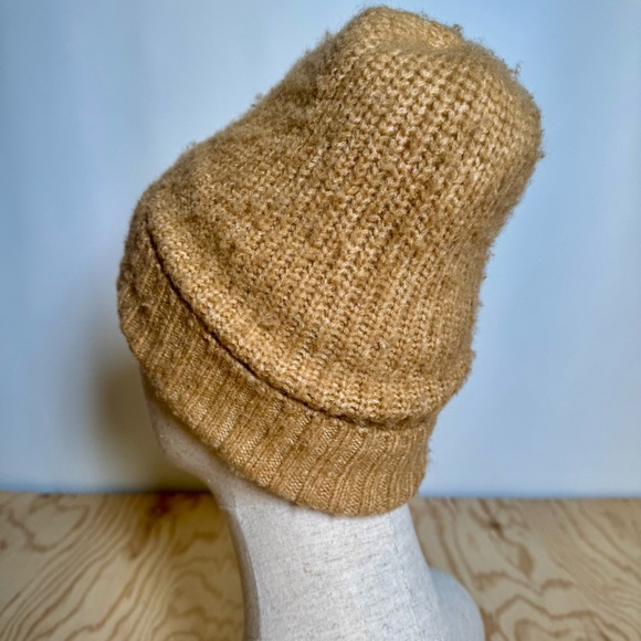 Fʀᴇᴇ Pᴇᴏᴘʟᴇ Cᴏᴢʏ Rɪʙ Kɴɪᴛ Bᴇᴀɴɪᴇ - Picture 9 of 15